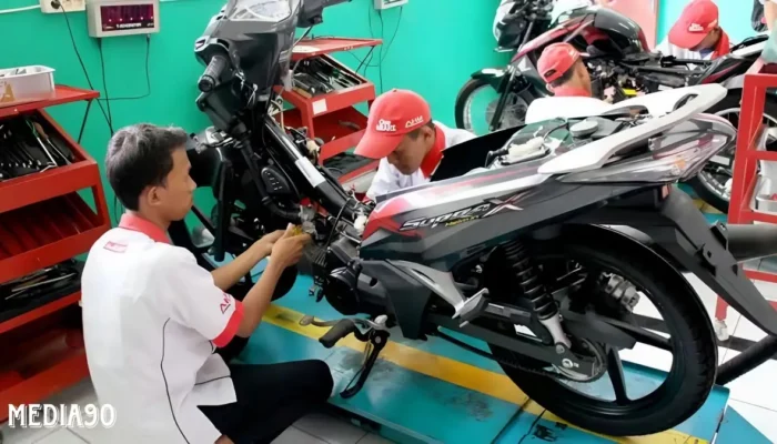 Tawaran Terbaru: Layanan Servis Motor Honda di AHASS, Dimulai dari Hanya Rp45 Ribu