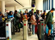 Arus Masif: Lebih dari Setengah Juta Penumpang Membanjiri Pelabuhan Bakauheuni pada Hari ke-8 Operasi Ketupat, Kapolda Mengarahkan Persiapan Arus Balik