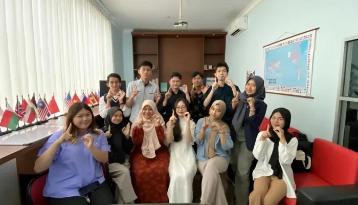 Sosialisasi Student Mobility: Kolaborasi Mahasiswa Asing dengan IIB Darmajaya