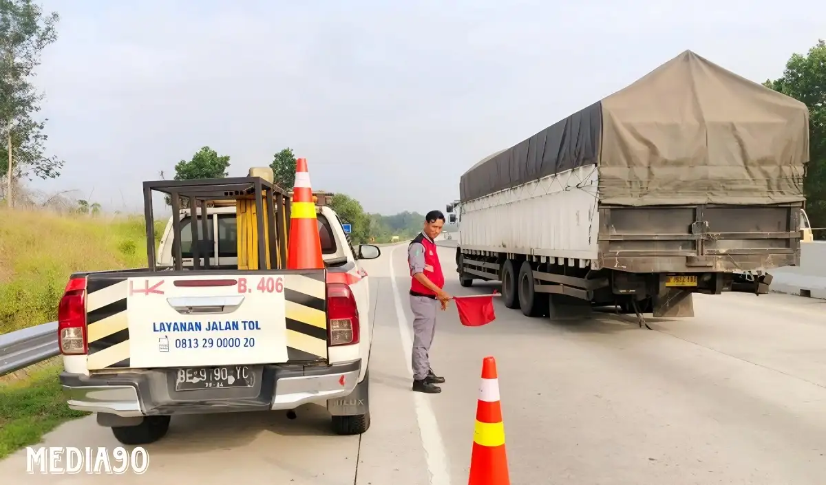 Pemudik Melintas di Tol Terbanggi Besar-Pematang Panggang-Kayu Agung Naik 49%, HK Tambah Petugas