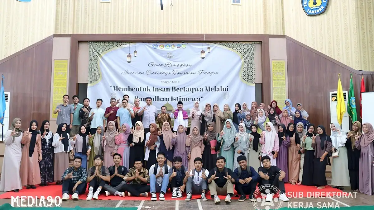 Polinela Gelar Gema Ramadan, Prof. Sarono Hasilkan Lulusan Berakhlak Mulia