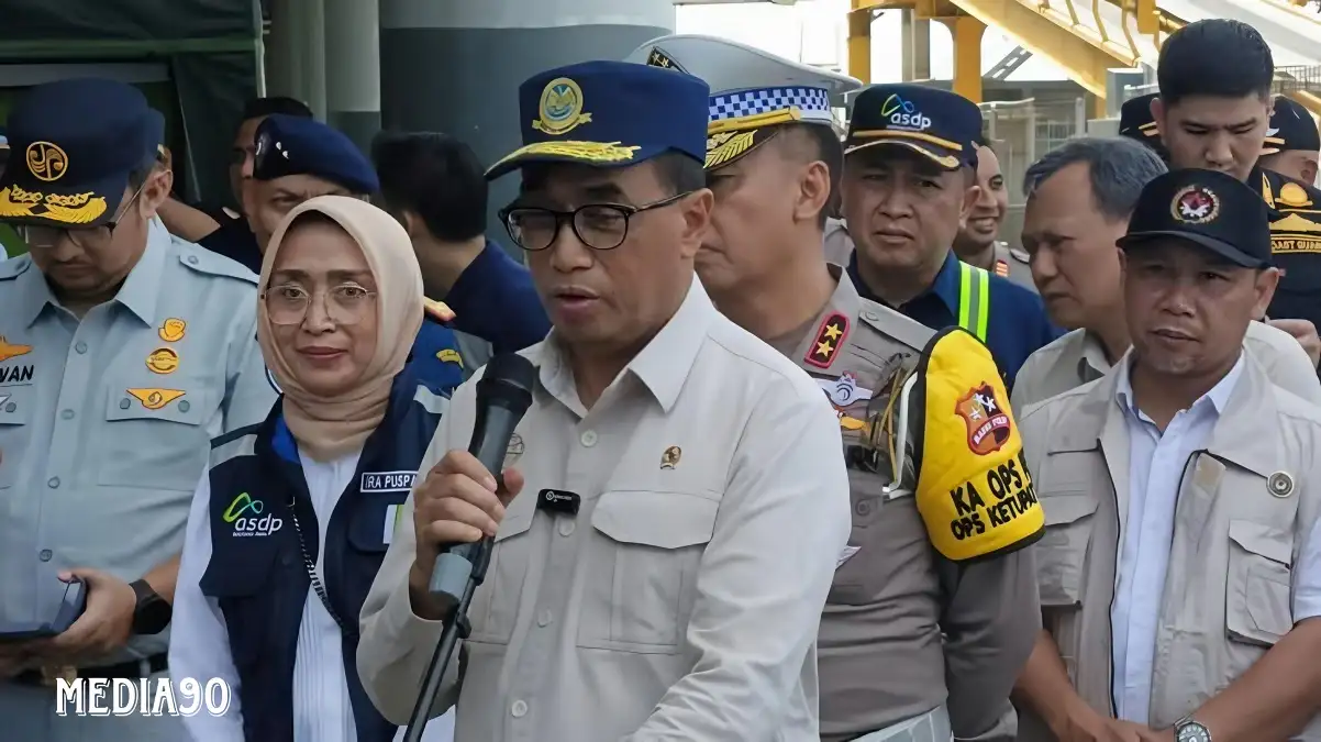 Puji Sistem Arus Balik di Pelabuhan Bakauheni, Menhub Minta Bongkar Muat Kapal Maksimal 45 Menit