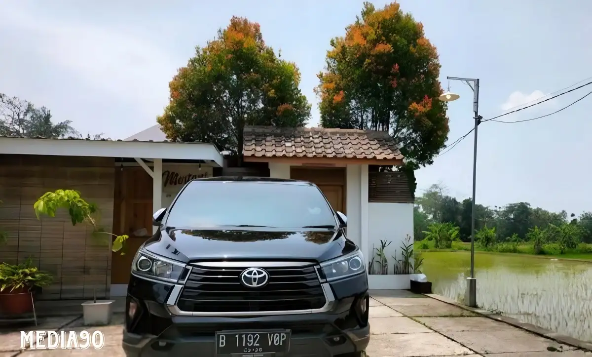 Rekomendasi Rental Mobil Cipondoh Murah dengan Driver dan Lepas Kunci 2 Rekomendasi Rental Mobil Cipondoh Murah