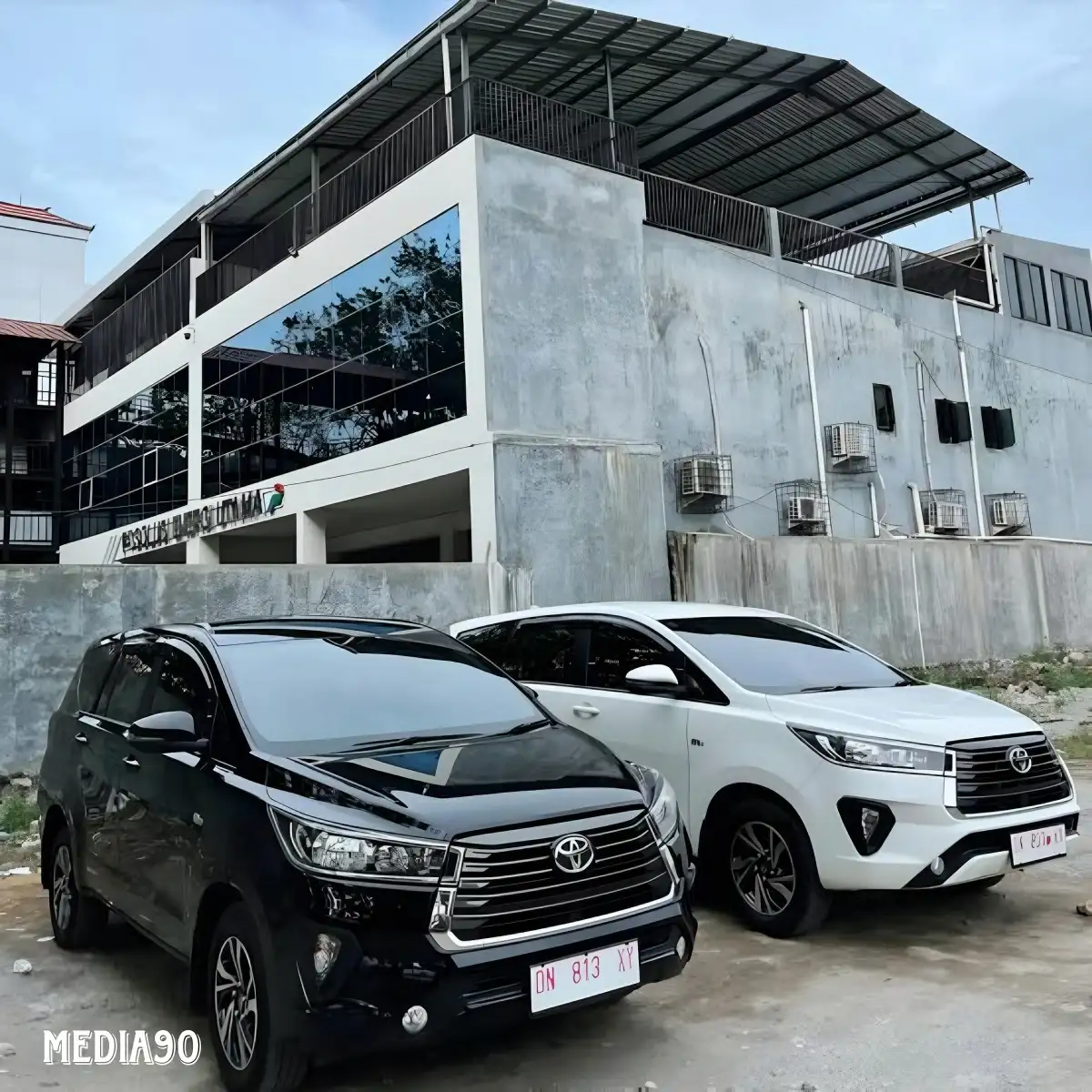 Rekomendasi Rental Mobil Palu Murah