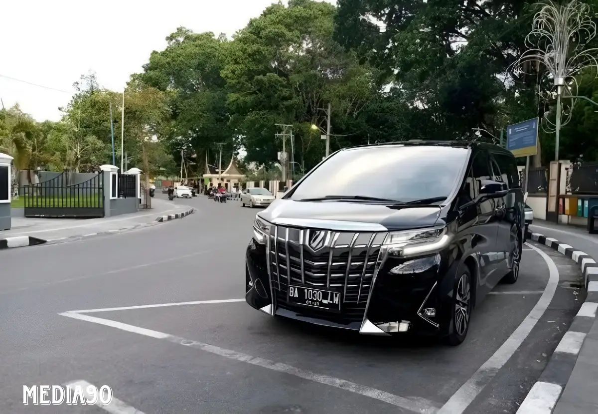 Rental Mobil Bukittinggi Murah Lepas Kunci
