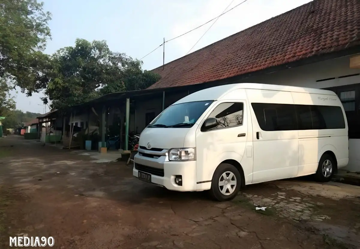 Rental Mobil Cimahi Murah Lepas Kunci