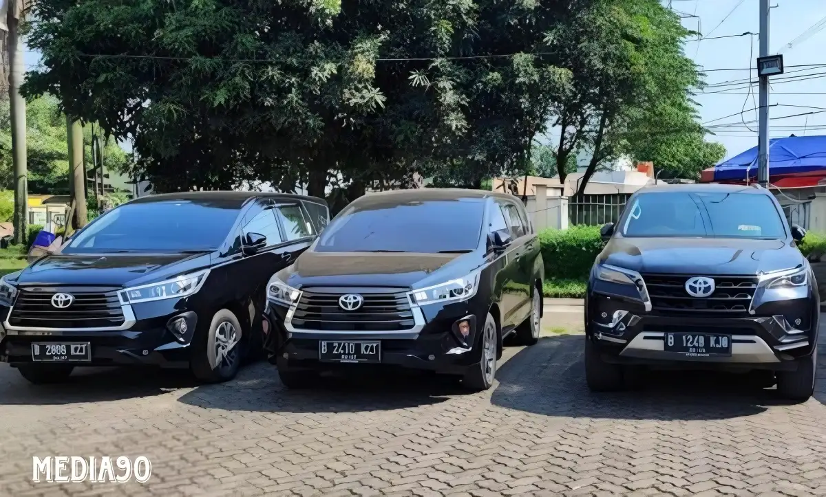 Rental Mobil Cipondoh Murah Lepas Kunci