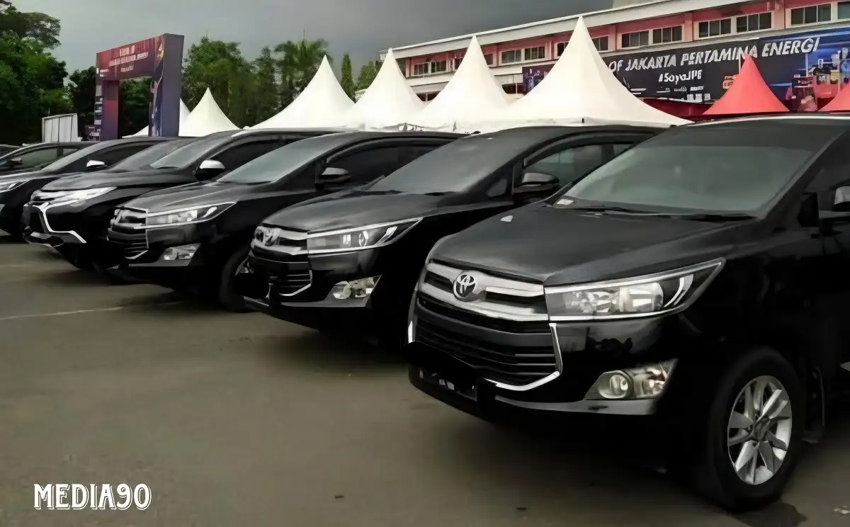 Rental Mobil Tambun Murah Lepas Kunci