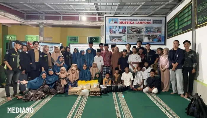 Berkah Berbagi: Cerita Mahasiswa IIB Darmajaya tentang Makanan Berbuka dari Yayasan Alfian Husin