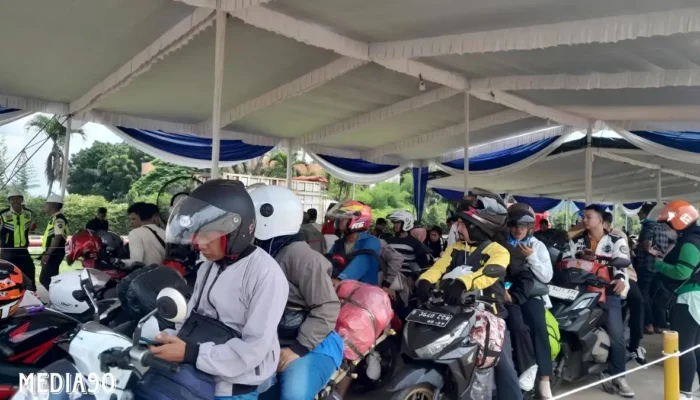 Arus Mudik dan Balik Idulfitri 2024: 8.227 Pemudik Melintasi Pelabuhan Panjang