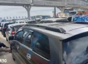 Pemandangan Genting di Pelabuhan Bakauheni: Sopir Truk Buah dan Sayur Berseru, ‘Ke Merak, Sebelum Busuk!
