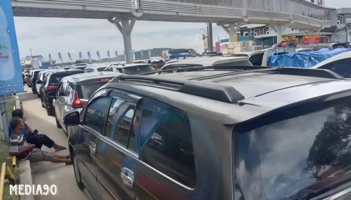 Pemandangan Genting di Pelabuhan Bakauheni: Sopir Truk Buah dan Sayur Berseru, ‘Ke Merak, Sebelum Busuk!