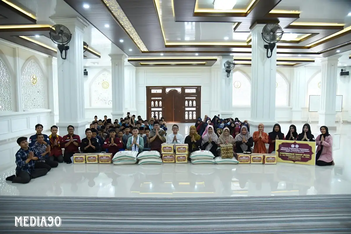 Teknokrat Indonesia Kembali Salurkan Bantuan dan Zakat Mal di Beberapa Panti Asuhan