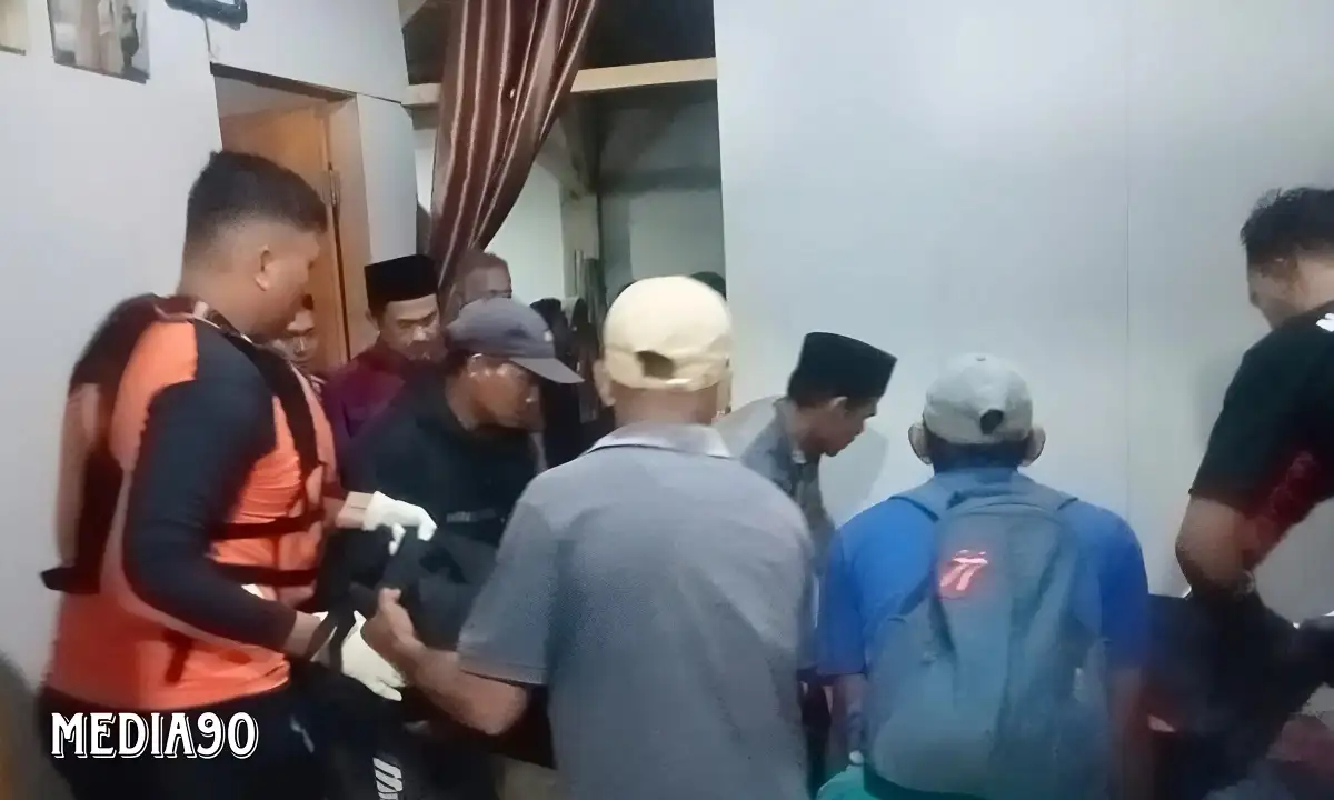 Tiga Hari Hilang Terseret Arus di Merak Belantung Kalianda, Tim SAR Temukan Pemuda Asal Sidomulyo Meninggal