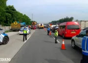 Strategi Aman Berkendara di Jalur Contraflow: Hindari Risiko Kecelakaan dengan Tips Ini!