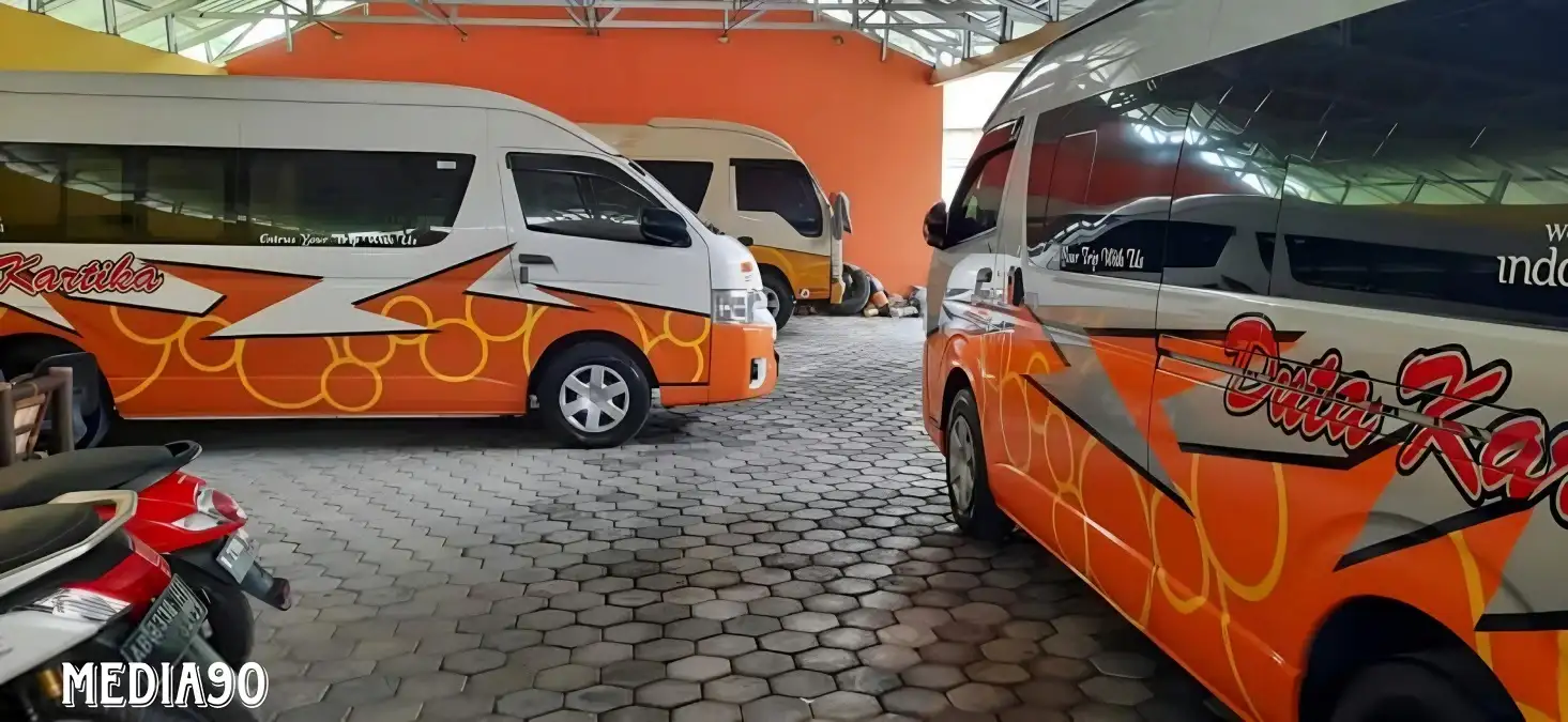 Travel Solo Surabaya PP (Harga, Jadwal, Fasilitas)