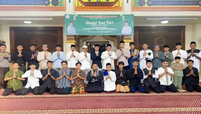Universitas Teknokrat Indonesia Meriahkan Suasana Salat Idulfitri 1445H di Masjid Asmaul Yusuf
