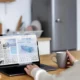 Cara membagi layar di MacBook, bisa mempermudah tugas multitasking