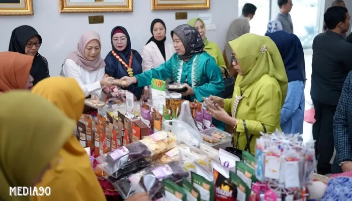 FEB Unila dan PIISEI Perkenalkan e-Wallet dan Kredit bagi UMKM Lampung