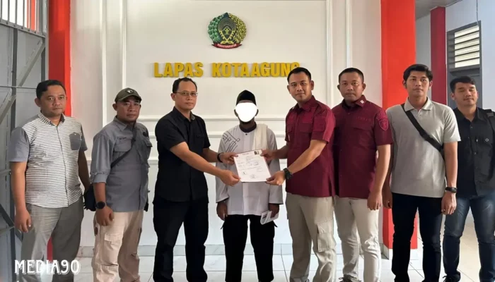 Setelah Penahanan, Seorang Narapidana Terorisme di Lapas Kota Agung Menikmati Kebebasan