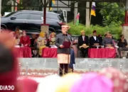 Semarak Hari Pendidikan Nasional 2024: Bupati Lampung Selatan Berikan Penghargaan Satyalancana Karya Satya kepada Para Guru