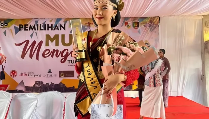 Mahasiswi Prodi Hukum Bisnis Darmajaya Raih Gelar Muli Tulang Bawang Barat 2024: Keren!