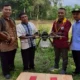 Mahasiswa FTIK Teknokrat Indonesia Uji Terbang Drone Pertanian Penyemprot Gulma