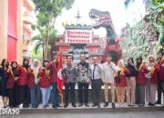 Mahasiswa Teknokrat Indonesia Berjaya sebagai Juara Lomba Bahasa Inggris Nasional