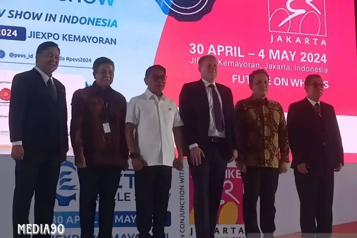 Moeldoko PEVS 2024, Pameran Kendaraan Listrik Terbesar Di Asia Tenggara
