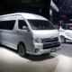 Pasti Pernah Naik Travel Hiace, Ini Beda Tiap Variannya