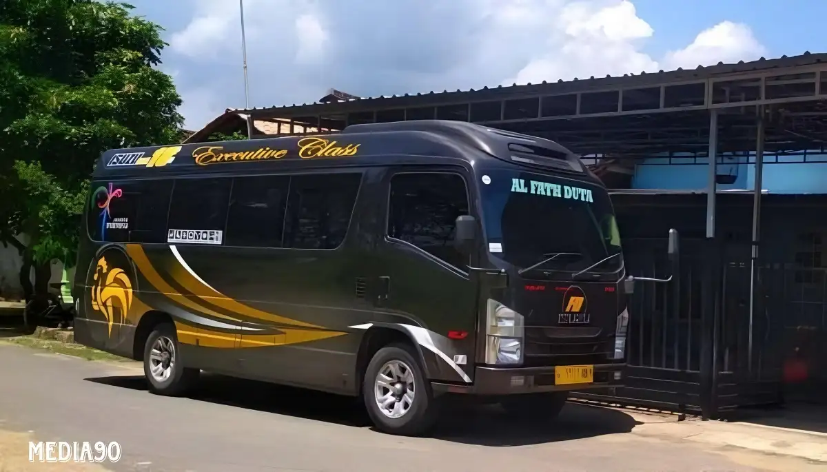 Rekomendasi Travel Pacitan Surabaya: Penjadwalan, Harga, dan Fasilitas Travel 2 Rekomendasi Travel Pacitan Surabaya