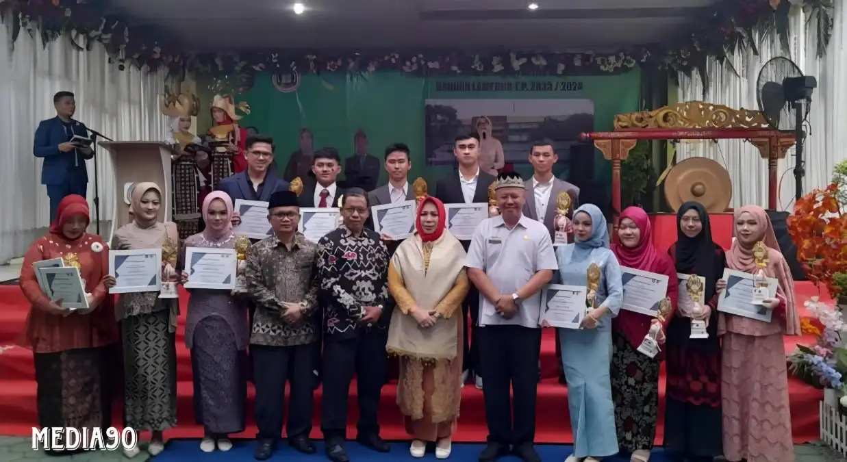 SMAN 5 Bandar Lampung Lepas 358 Siswa Lulusan, 116 Telah Diterima di PTN