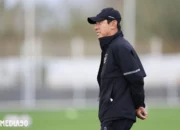 Shin Tae-yong: Memasuki Paris dengan Keluhan Cuaca dan Rumput Lapangan