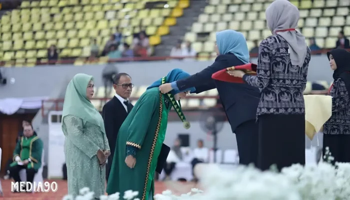 Unila Lantik 35 Dokter Baru: Pesan Penting dari Rektor untuk Para Lulusan