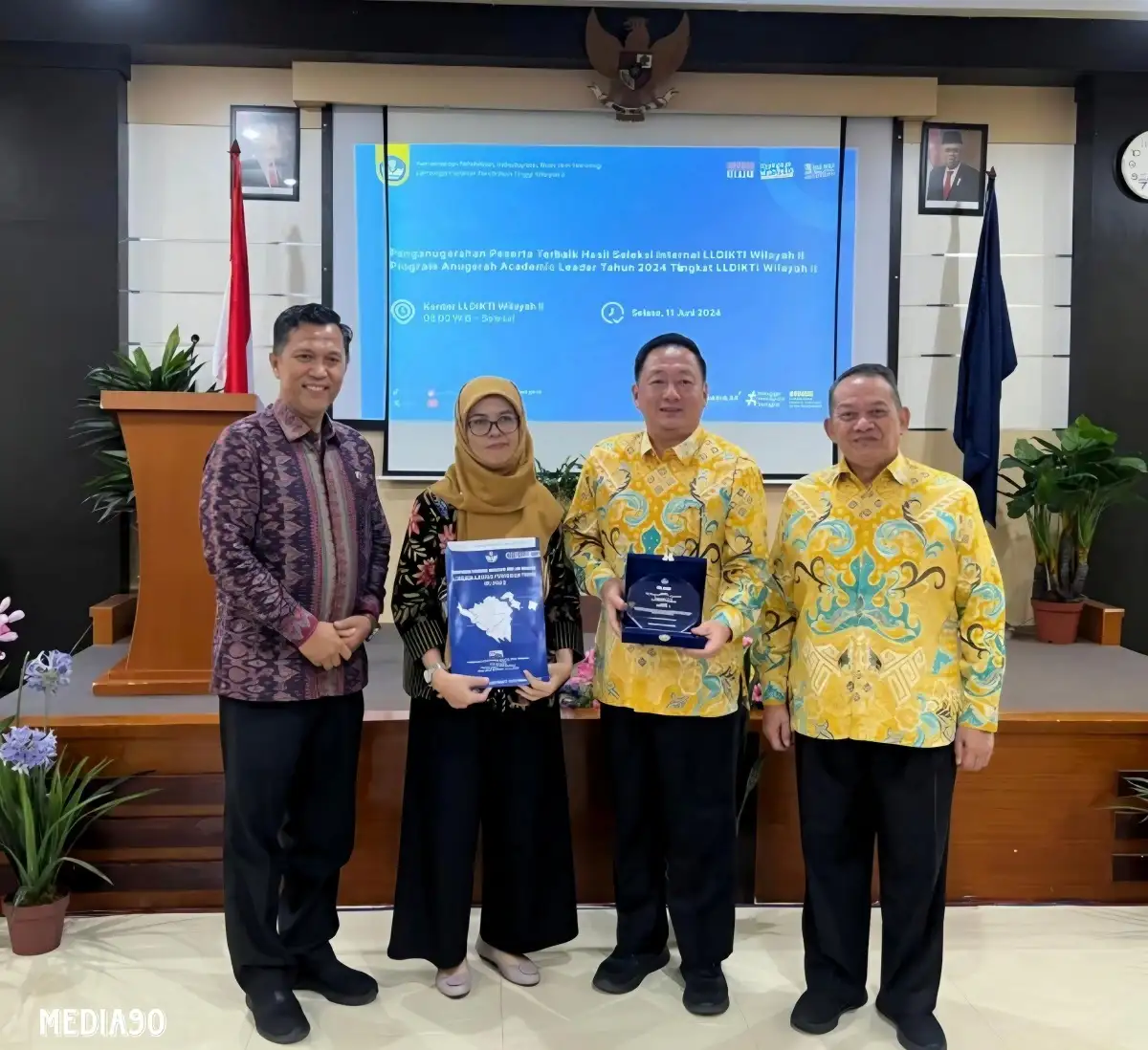 Dosen Universitas Malahayati Raih Penghargaan Academic Leader dari LLDIKTI Wilayah II