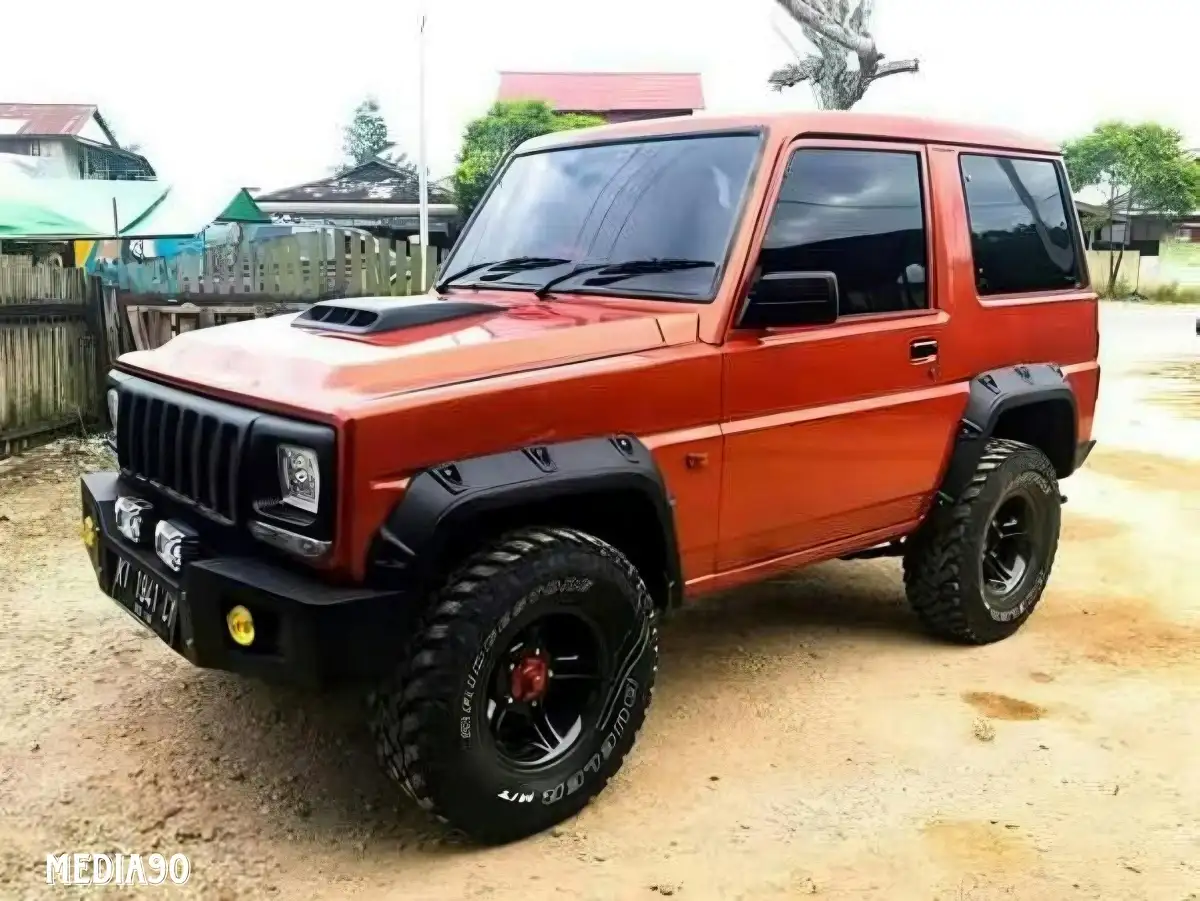 Kalau Punya Daihatsu Feroza, Bakal Modif Ceper Atau Standar Aja