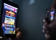 Polisi Kembali Tangkap Selebgram Metro yang Promosikan Situs Judi Slot di Instagram