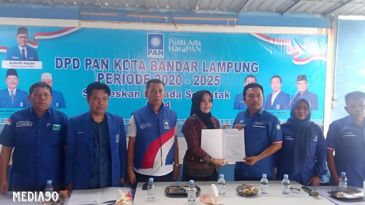 Pengacara Kasus Vina Cirebon Putri Maya Rumanti Terima Surat Tugas PAN di Pilkada Bandar Lampung 2024