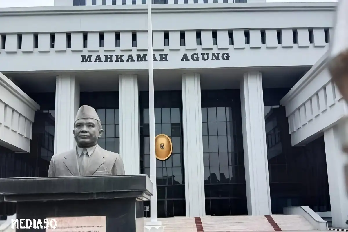 Putusan MA tentang Usia Calon Kepala Daerah Dinilai Untungkan Pihak Tertentu