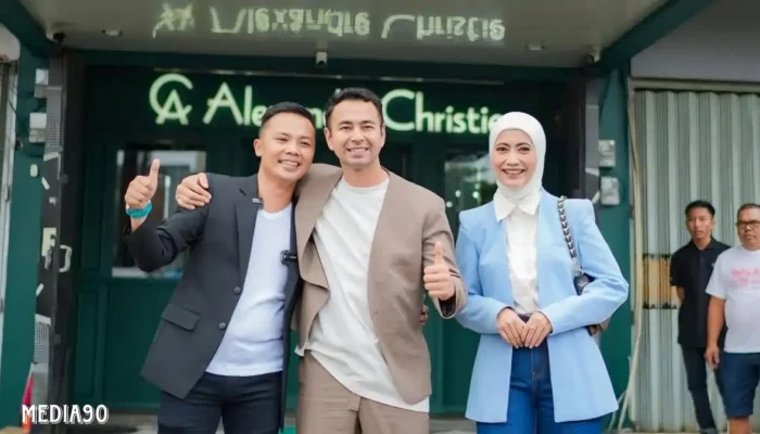 Tak Terduga! Galeri Jam Tangan di Bandar Lampung Bikin Raffi Ahmad Tercengang, Mirip Galeri Luar Negeri!