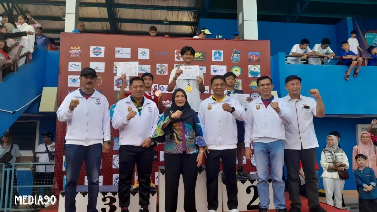 Rebutkan Piala Bergilir Wali Kota Eva Dwiana, Ribuan Perenang Ikuti Kejuaraan Krapsi Wali Kota Cup 2 Bandar Lampung