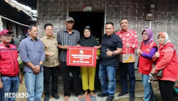 Tujuh Rumah Tak Layak Huni di Kalianda Dibedah dalam Sehari oleh Bupati Lampung Selatan