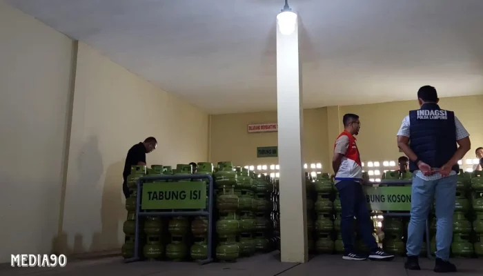 Pastikan Ketersediaan, Polda Lampung Sidak SPBE dan Agen Gas Elpiji Menjelang Iduladha