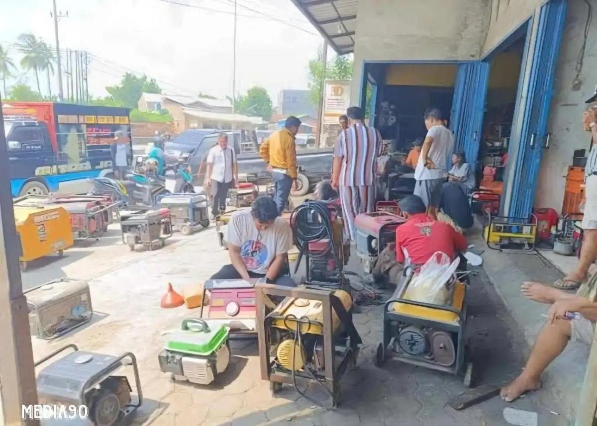 Toko Genset Kebanjiran Pembeli hingga Kehabisan Stok Usai Pemadaman Listrik