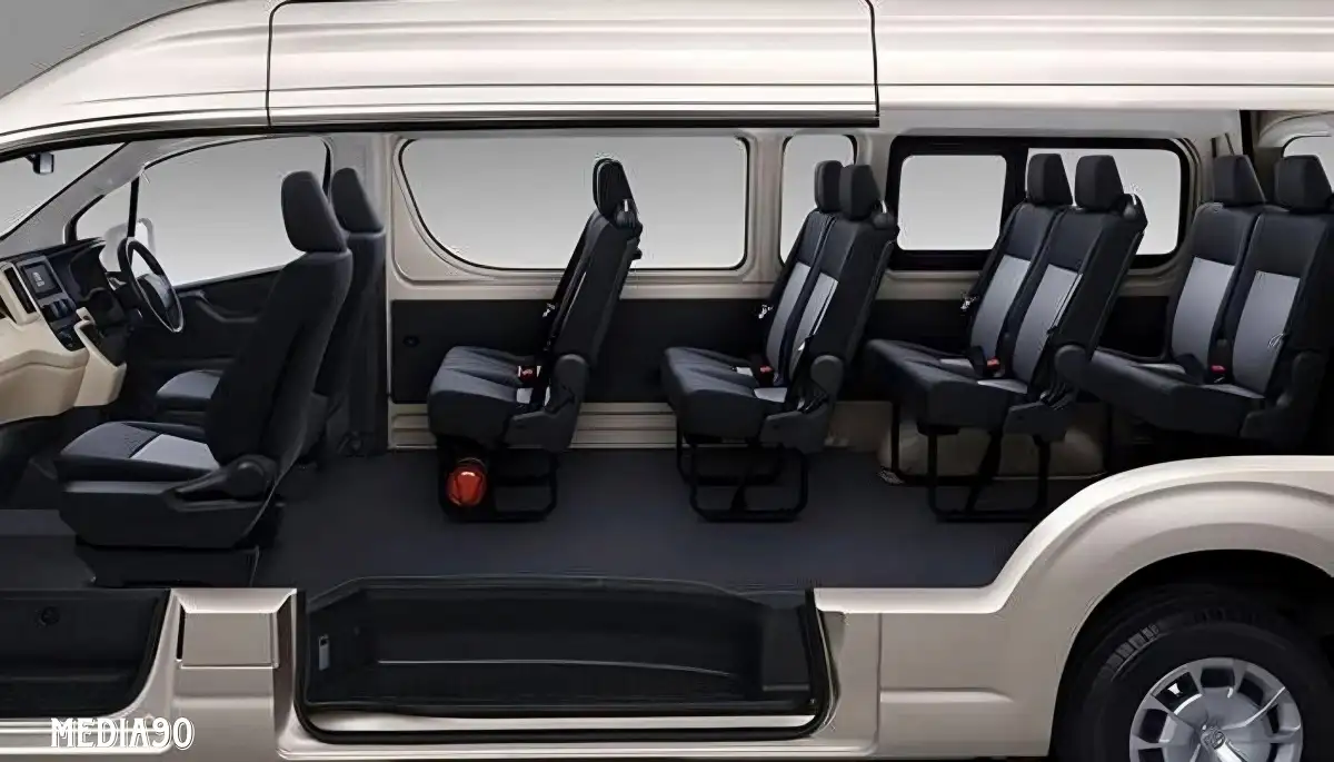 Toyota Hiace 16 Seat, Interior Muat Banyak Andalan Pengusaha Travel