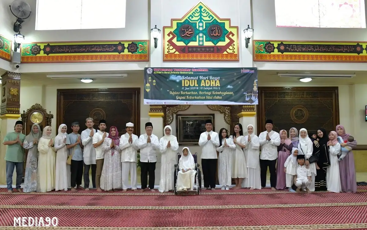 Universitas Teknokrat Indonesia Memperingati Iduladha dengan Penuh Makna