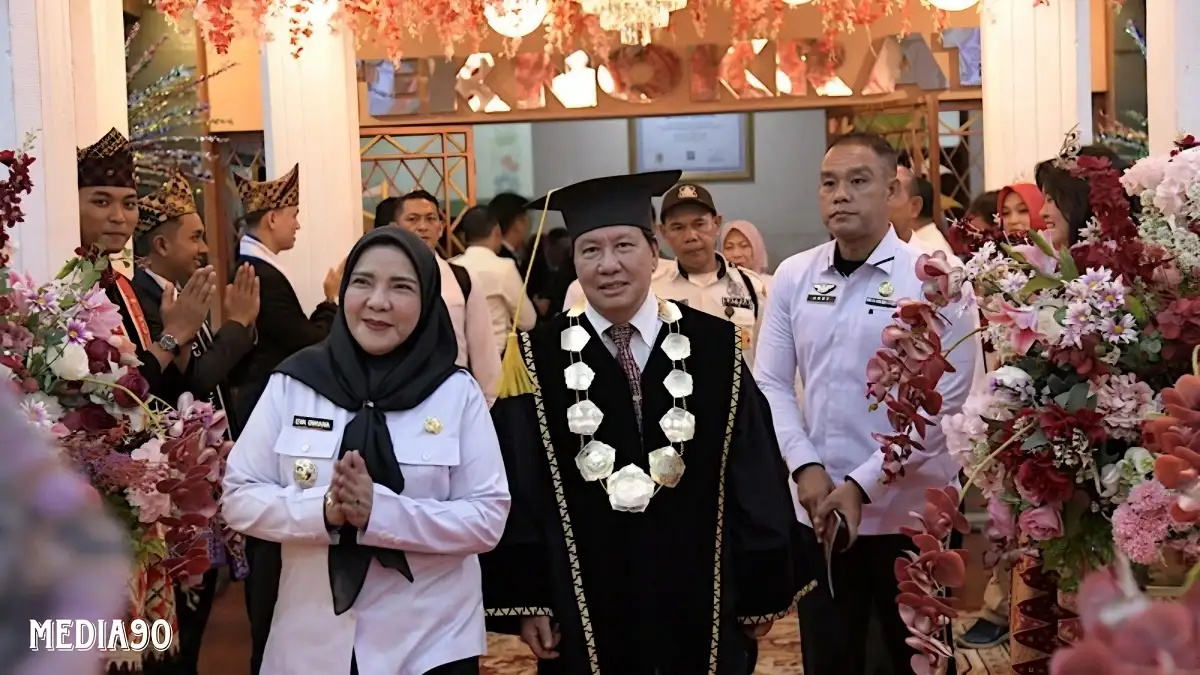 Apresiasi Wisudawan, Wali Kota Bandar Lampung Janjikan Beri Beasiswa Hingga Kerjaan ke Lulusan Universitas Teknokrat Indonesia