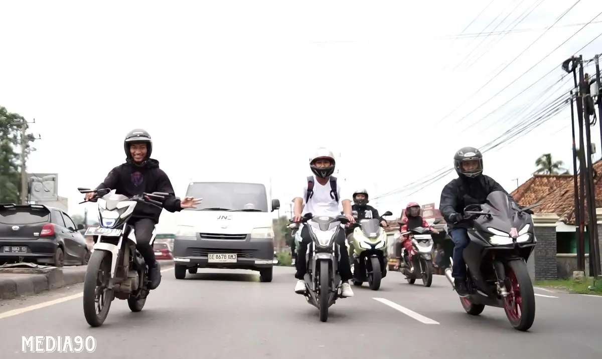 Cara Aman Hadapi Motor Rem Mendadak Saat Dikendarai, Yuk Ikuti Tips dari Tunas Honda Lampung ini