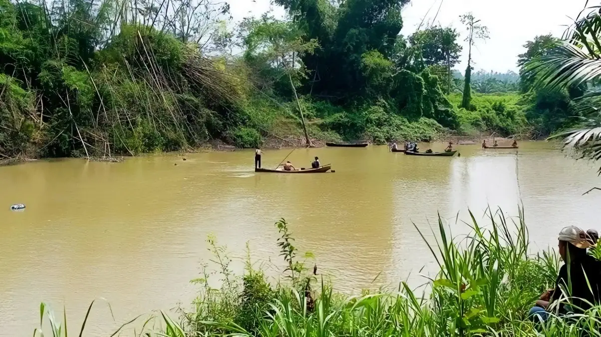 Diduga Jatuh dari Perahu saat Cari Ikan di Sungai Way Sekampung Lampung Timur, Pria Warga Peniangan Hilang