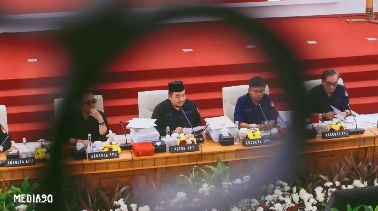 KPU Tetapkan Hasil Pileg 2024 Hasil Coblos Ulang, PDIP Teratas, PPP tak Lolos ke Senayan, ini Urutan Lengkapnya